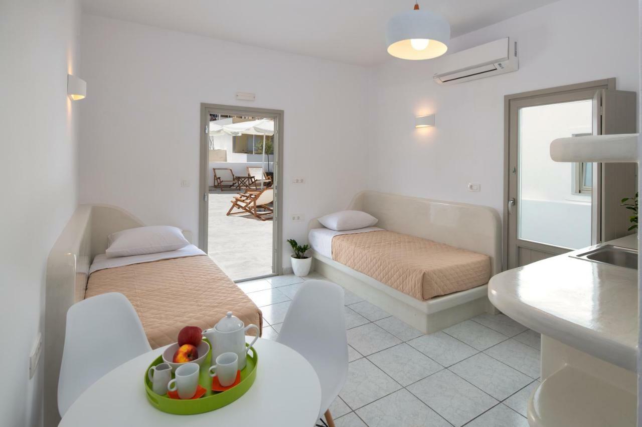 סנטוריני Olive Tree Suites מראה חיצוני תמונה