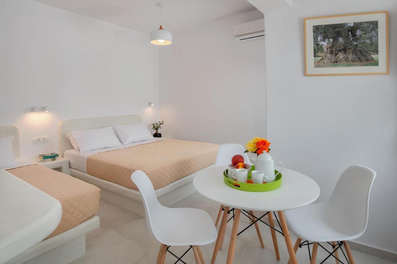 סנטוריני Olive Tree Suites מראה חיצוני תמונה
